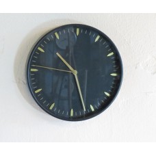 Clock Modern